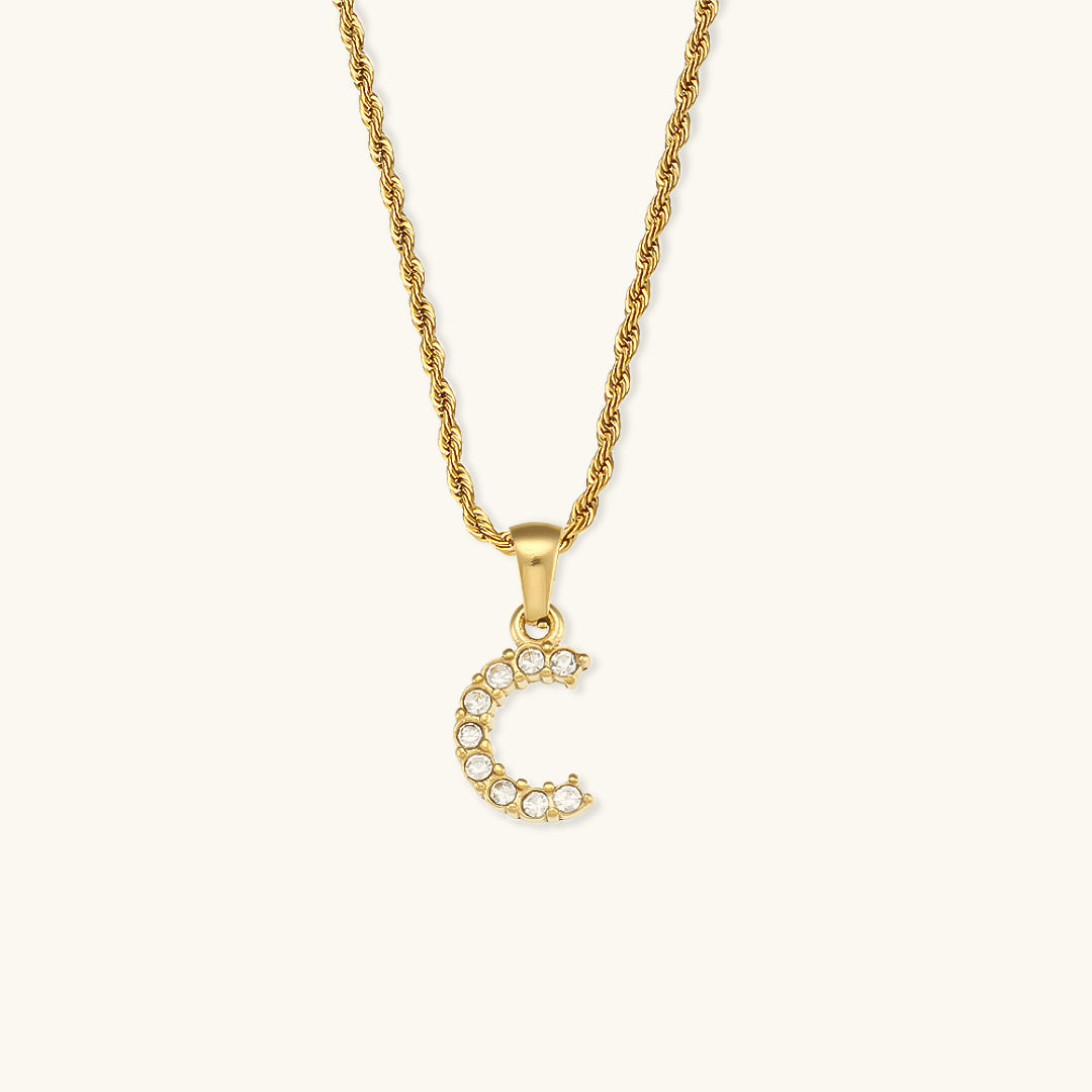 Maeve Initialhalskæder med Diamantbesætning