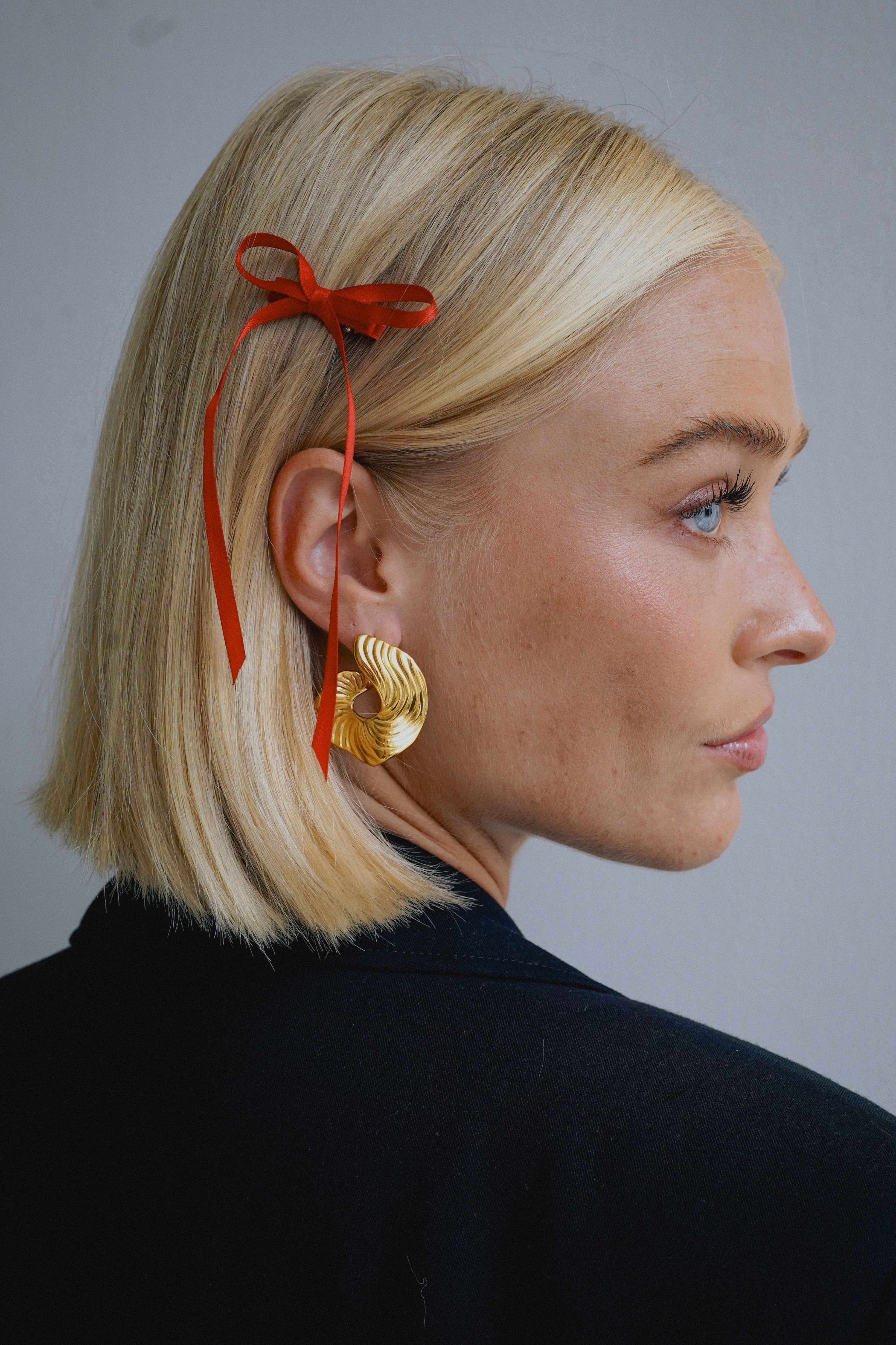 IRIS Jewelry: Gold Hoop Earrings