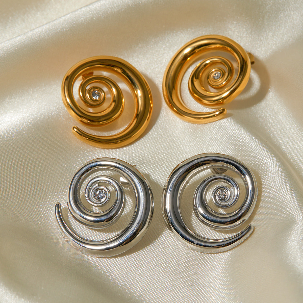 Tilly Gold Hoop Earrings