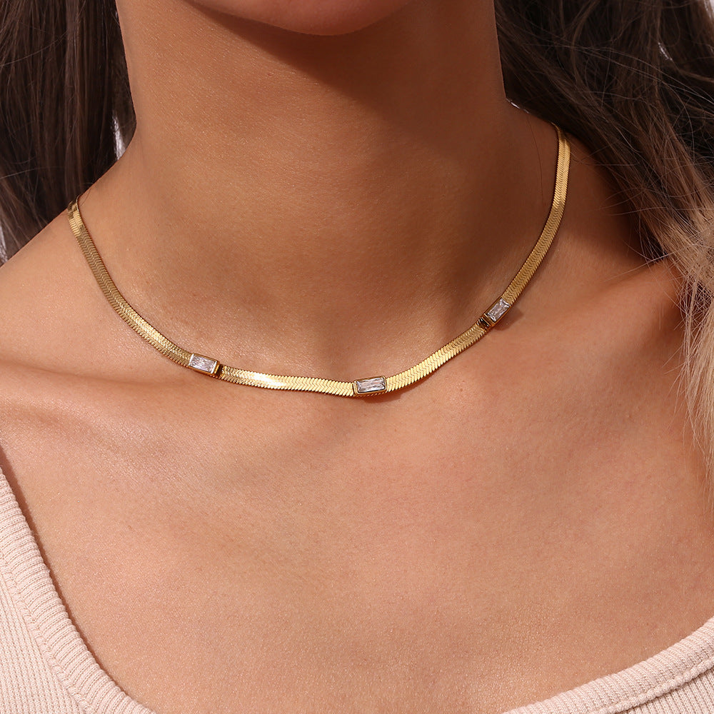Eve Herringbone Gold Chain