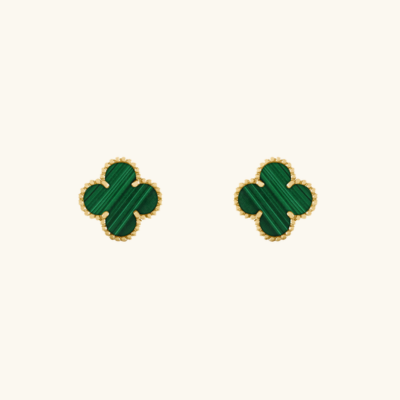 Clover Design Necklace