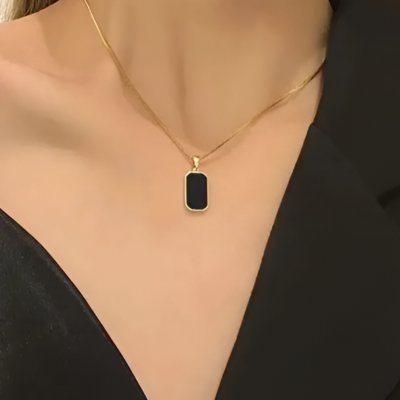 NOIR Sophisticated Necklace