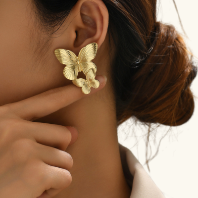 LIES Earrings