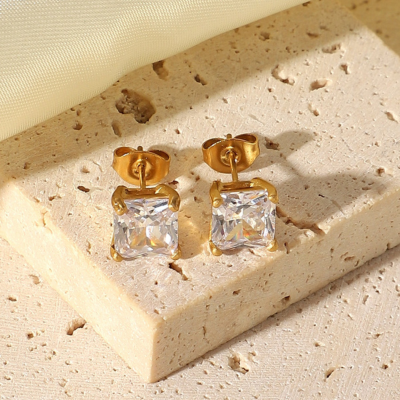 April Design Zircon Earrings