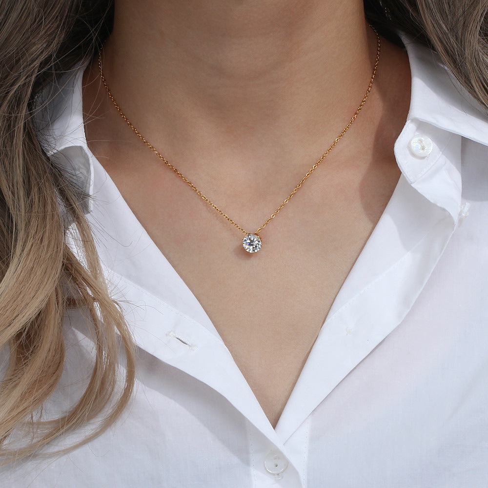 Kyla Halskæde med Solitaire Pendant