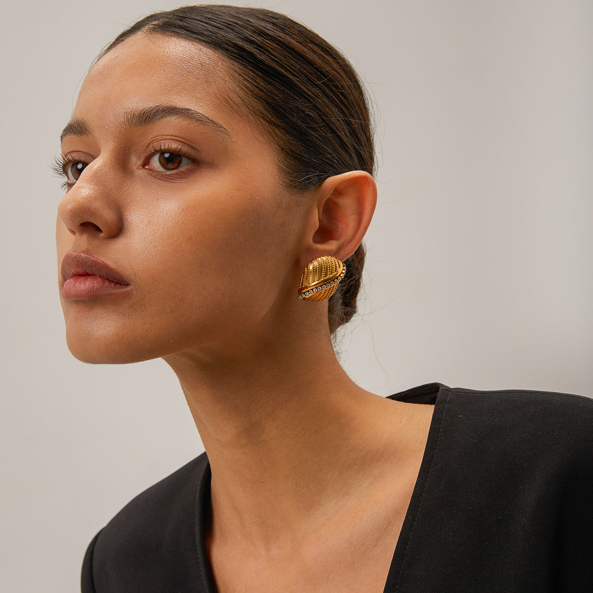 Gold Round Earrings Odin